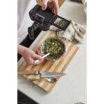 Canon EOS R50 (Black) + RF-S 18-45mm IS STM Creator Kit - Imagen 15